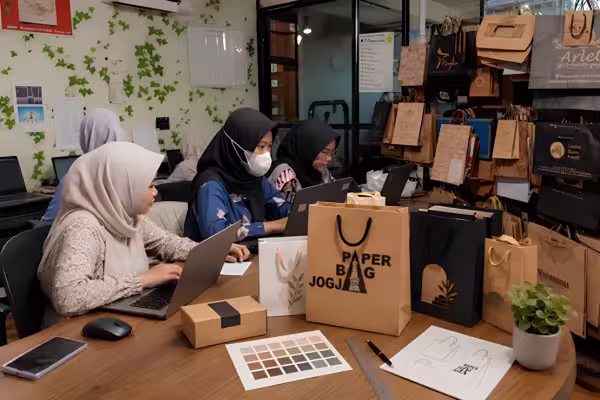 Paper bag custom Jogja dengan berbagai pilihan ukuran dan desain