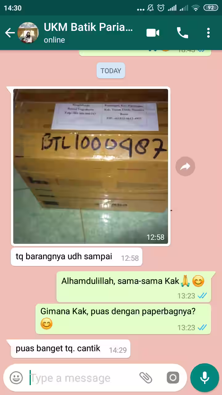 Screenshot testimoni pelanggan mengenai tas kertas custom